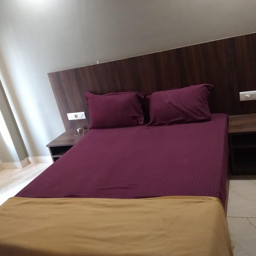 Hotel Janaki Pride Purî Extérieur photo